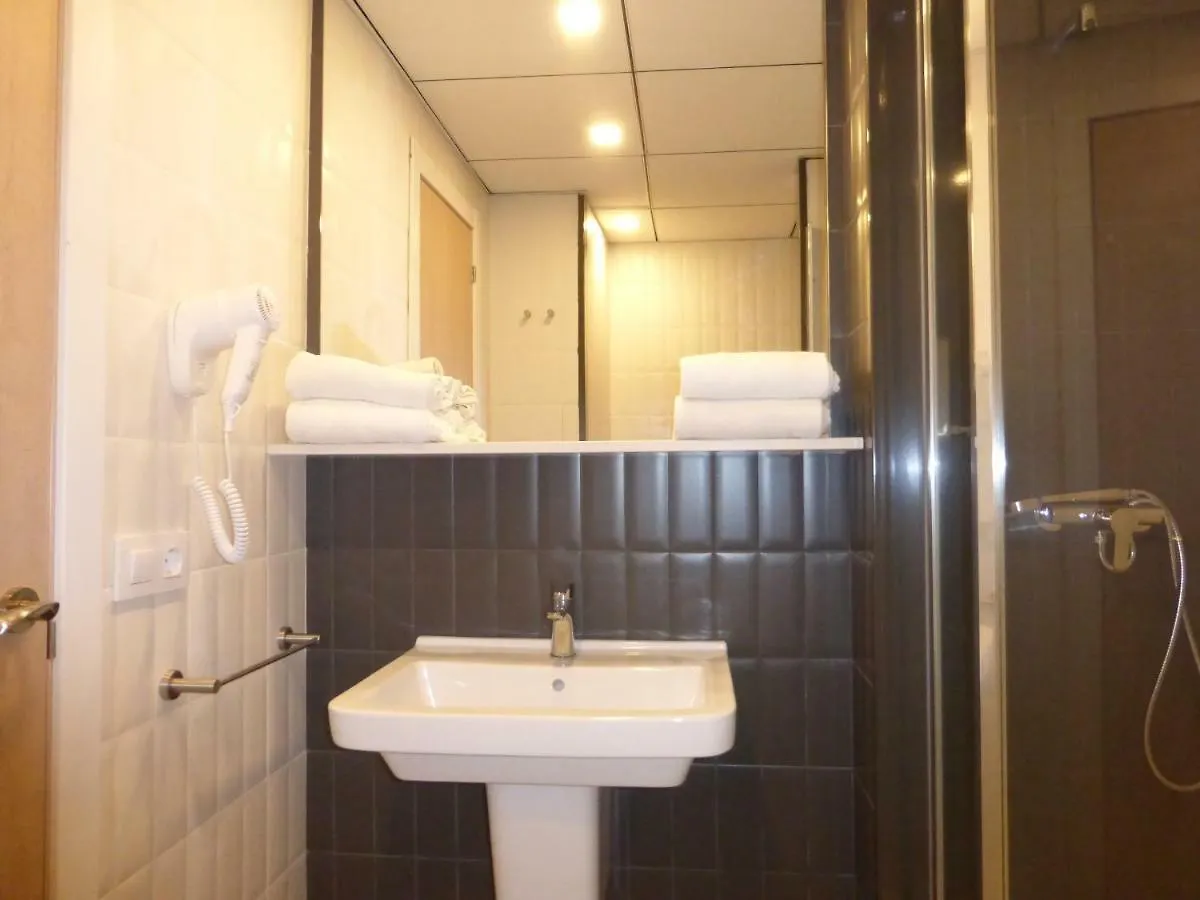 Rentalmar Alboran Family Plus Salou Appartement